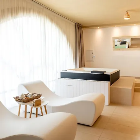 Hotel Hotiday Sannicola
