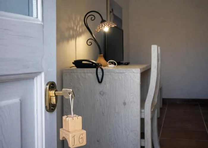 ホテル Hotiday Sannicola 4*